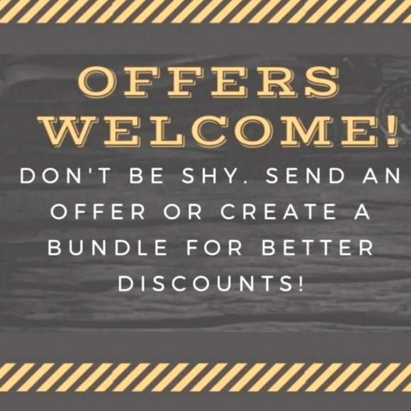 Artisan Handmade Glass Vase in Blue - Picture 9 of 9